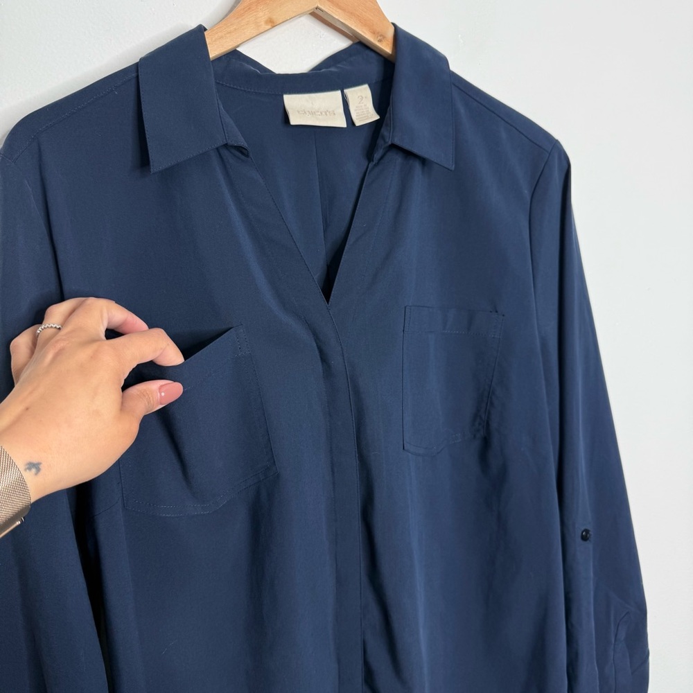 Chico's Silky Soft Relaxed Shirt Pull Tab Sleeves Navy Large Chico's 2 Workwear‎ - Picture 6 of 9